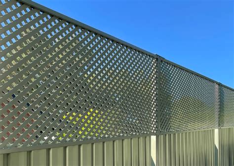 metal lattice fence panels omega shaped privacy lattice trellis