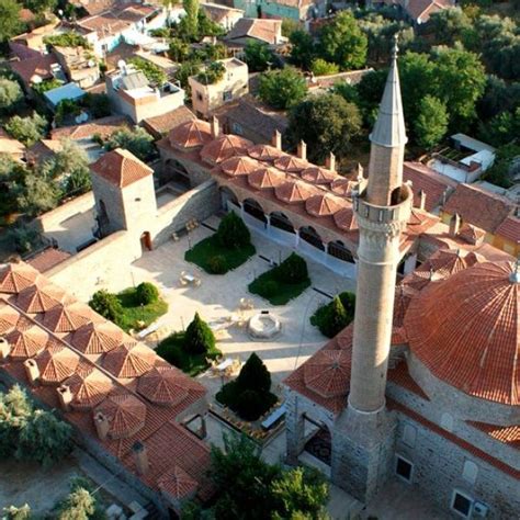 Yo Urtluo Lu K Lliyesi Yavukluo Lu Camii Gezi Rehberi Tire Zmir