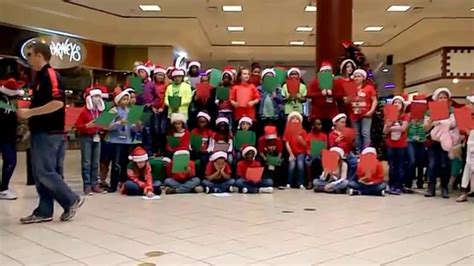 Golden Isles Elementary Chorus - Christmas 2015 - YouTube