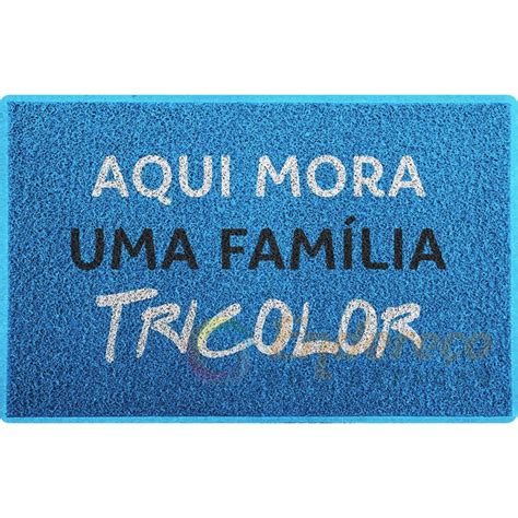 Tapete Capacho Aqui Mora uma Família Tricolor Elo7