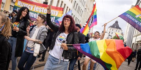 Csd In G Rlitz Und Zgorzelec Pride Party Unter Polizeischutz Taz De