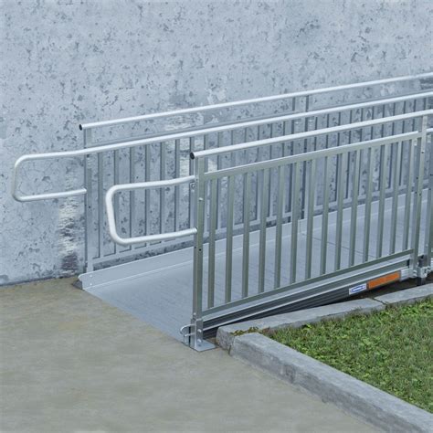 20 X 4 Ez Access Modular Ramps With Picketed Handrails Discount Ramps