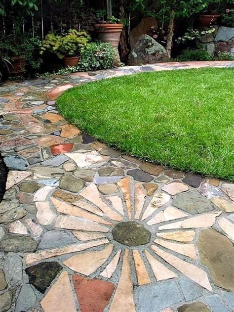 40+ Brilliant ideas for stone pathways in your garden | Garden design, Walkway landscaping ...