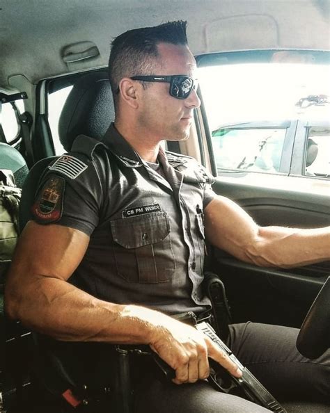 Hot Cops Worldwide Unbelievably Hot Chief Police Officer Weber Dos