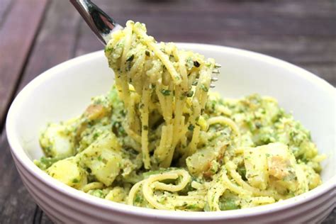 Spaghetti Genovese With Avocado Pesto Happy Veggie Kitchen