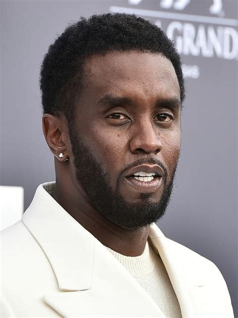 Der Musikstar Sean Combs soll laut Anklage über Jahrzehnte Frauen zum