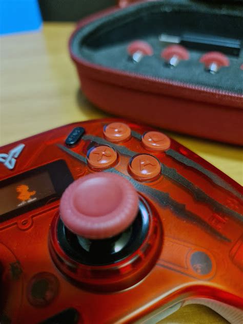Всё о геймпадах: Обзор Flydigi APEX 3 One Piece Film Red Edition