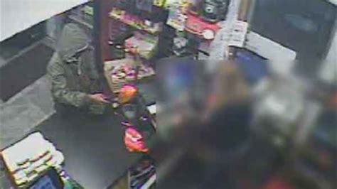 Suspect Sought In Gas Station Robbery In South Philadelphia 6abc