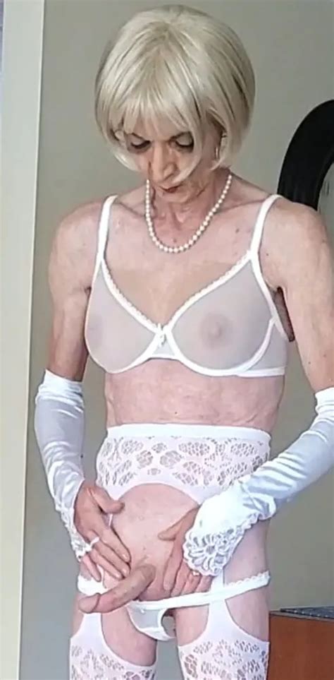 Bobbie In White Lingerie Pics XHamster