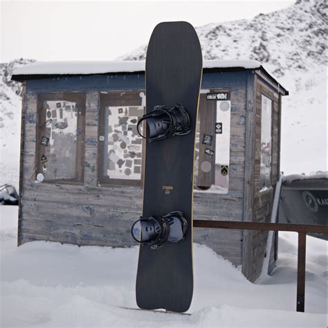 Men's Biru Snowboard 2025 I Stranda Snowboards