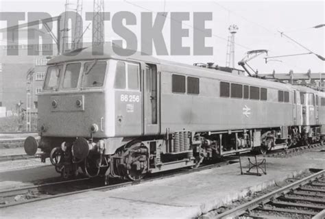 35mm Negative Br British Railways Electric Loco Class 86 86256 C1980 £4 98 Picclick Uk