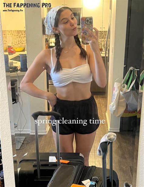 Kira Kosarin Looks Hot On Selfie Photos The Fappening