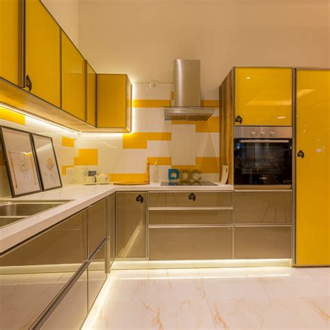 Latest Kitchen Wall and Floor Tiles Designs | DesignCafe