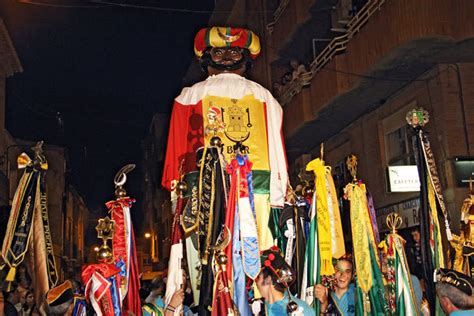 Villena Lista Para Recibir A La Mahoma Como Preludio De Sus Moros Y