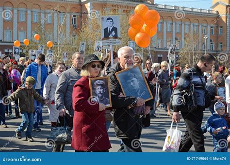 Irkutsk Russia Maggio Processione Immortale Del Reggimento A