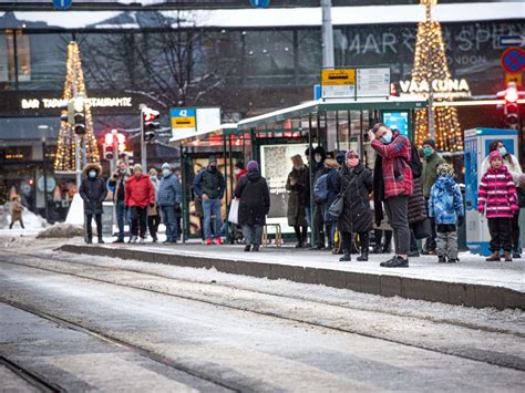 Nyt nousee huoli suomalaisten koronaväsymyksestä Jos oltaisiin viime