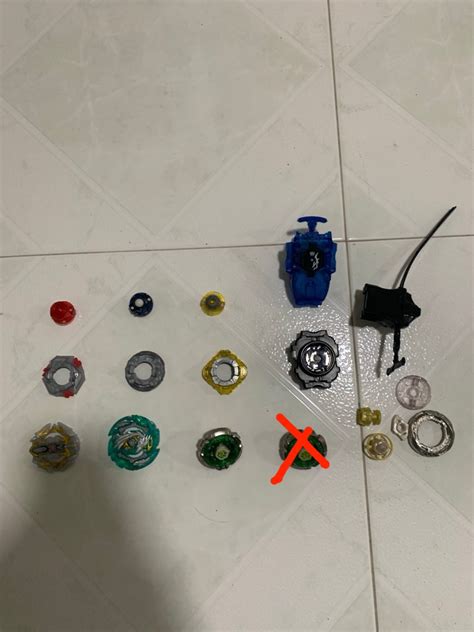 Beyblade set, Hobbies & Toys, Toys & Games on Carousell