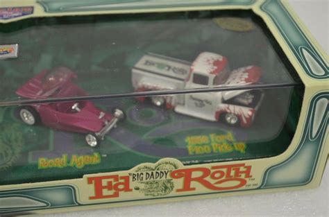 Hot Wheels 100 Custom Series Ed Big Daddy Roth 4 Car Set WXF 02