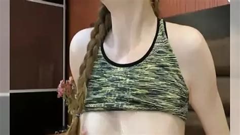 Webcam Schlampe Tief In Den Hals 12 Zoll Dildo Arsch Zu Mund Squirts3 XHamster