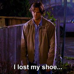 I-lost-my-shoe GIFs - Find & Share on GIPHY