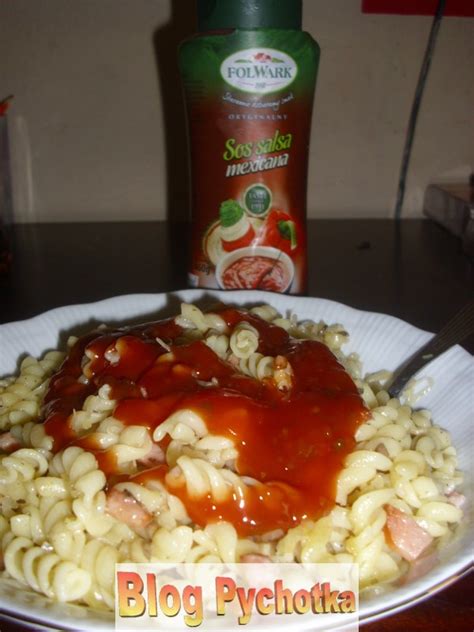 Azanki With Salsa Mexicana Souce Folwark