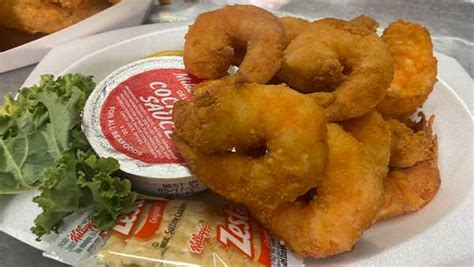 Mike Linnig's, a Louisville seafood staple, now open for 98th season