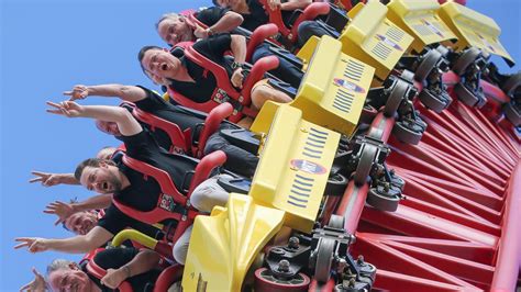 Gold Coast theme park Movie World under fire over mass ride closures ...