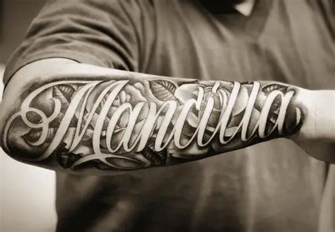 30+ Last Name Tattoo Ideas To Wear Your Heritage With Pride!