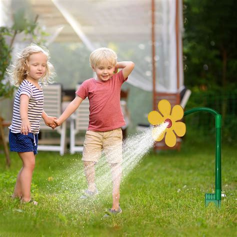 Fun Dancing Crazy DaisySprinkler Shaped Garden Sprinkler 360° Rotating