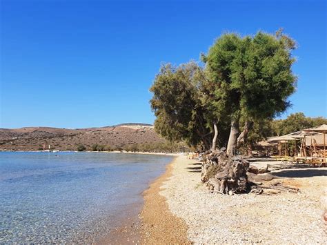 Best Beaches In Antiparos Unfolding Greece