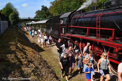 Pod parą na Festyn Jesienny z Towarzystwem Przyjaciół Wolsztyńskiej