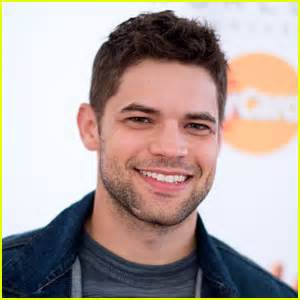 Jeremy Jordans Cousin Released From Anti Gay Facility Jeremy Jordan Celebrity News And