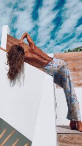 INSTA VID RG FJ Izabel Goulart Sexy Lingerie 12 29 2020 Phun Org Forum