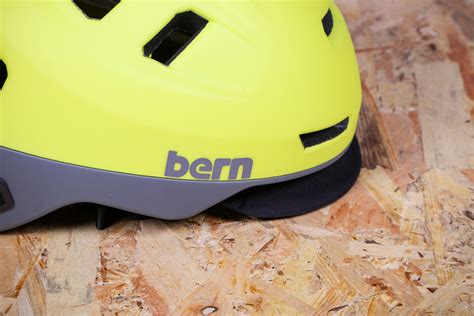 Review Bern Hudson Helmet Roadcc