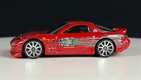 Тематична Машинка Hot Wheels Mazda RX Fast Furious HNR HNT Red купити в