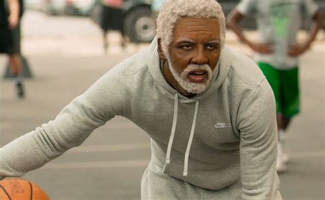 'Uncle Drew' Review: Kyrie, Shaq & NBA All-Stars Drive Fun Geezer Hoops ...