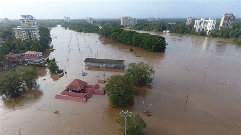 Worst Floods In A Century Kill 67 In Indias Kerala State World News