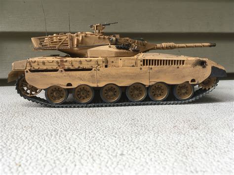 Israeli Merkava Main Battle Tank Plastic Model Military Vehicle Kit