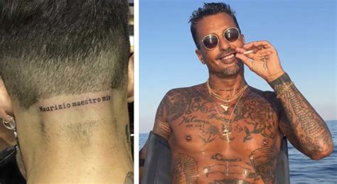 Maurizio Costanzo Fabrizio Corona Si Tatua Maestro Mio Sul Collo