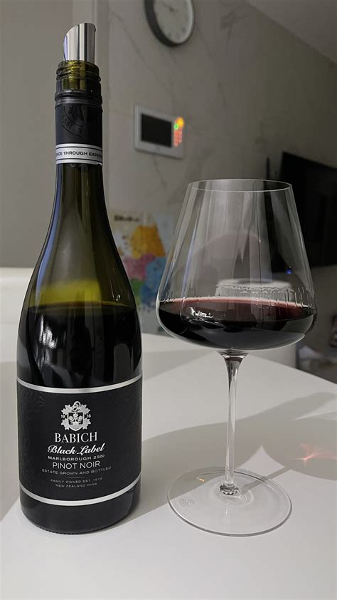 배비치 블랙라벨 말보로 피노누아 Babich Black Label Marlborough Pinot Noir New