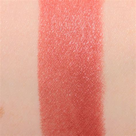 Givenchy Nude Androgyne Pourpre Defile Rose Graphique Le Rouge Mats Reviews Photos Swatches