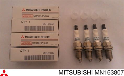 MN163807 Mitsubishi свеча зажигания