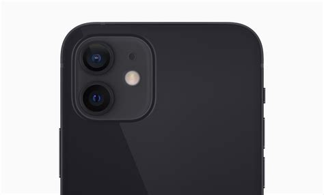 Apple показала iPhone 12