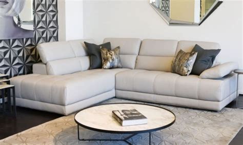 3 Sofa Styles for Your White Leather Sofa | Fishpools | White leather ...