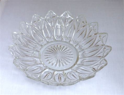 Vintage Clear Glass Dish Pressed Glass Dish Serving Or Fruit Bowl Decorative Scalloped Edge