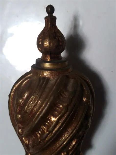 Ancienne Boule De Rampe D Escalier Ou Autre Torsad E Bronze Patin