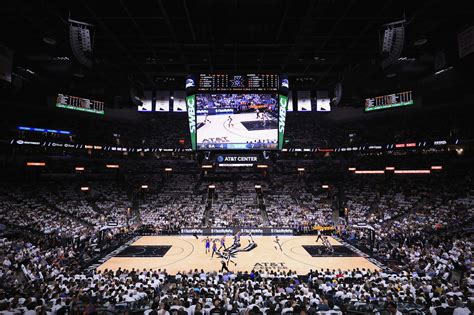 legendary nba announcer retiring   regular season  spun