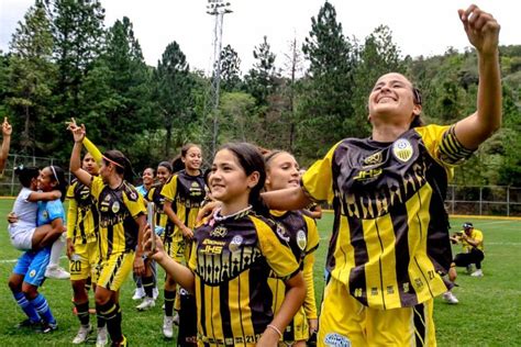 Debut con goleada autoritaria en la Liga FUTVE Femenina RESEÑA