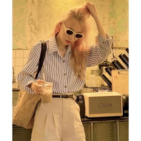 Mua SET SƠ MI KẺ SỌC XANH SHORT NUDE KÈM NỊT Nàng nào mê style cá tính thì chọn set này nhaa