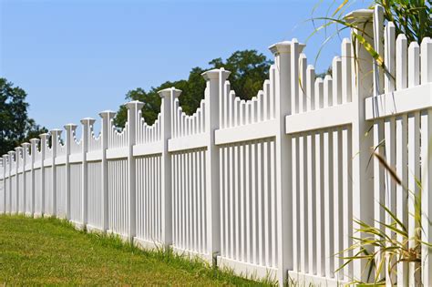 5 Creative Vinyl Fence Decorating Ideas - A G Vinyl Fencing